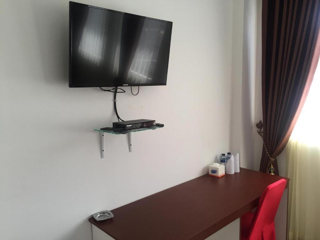 Opriss Hotel Парапат Екстериор снимка